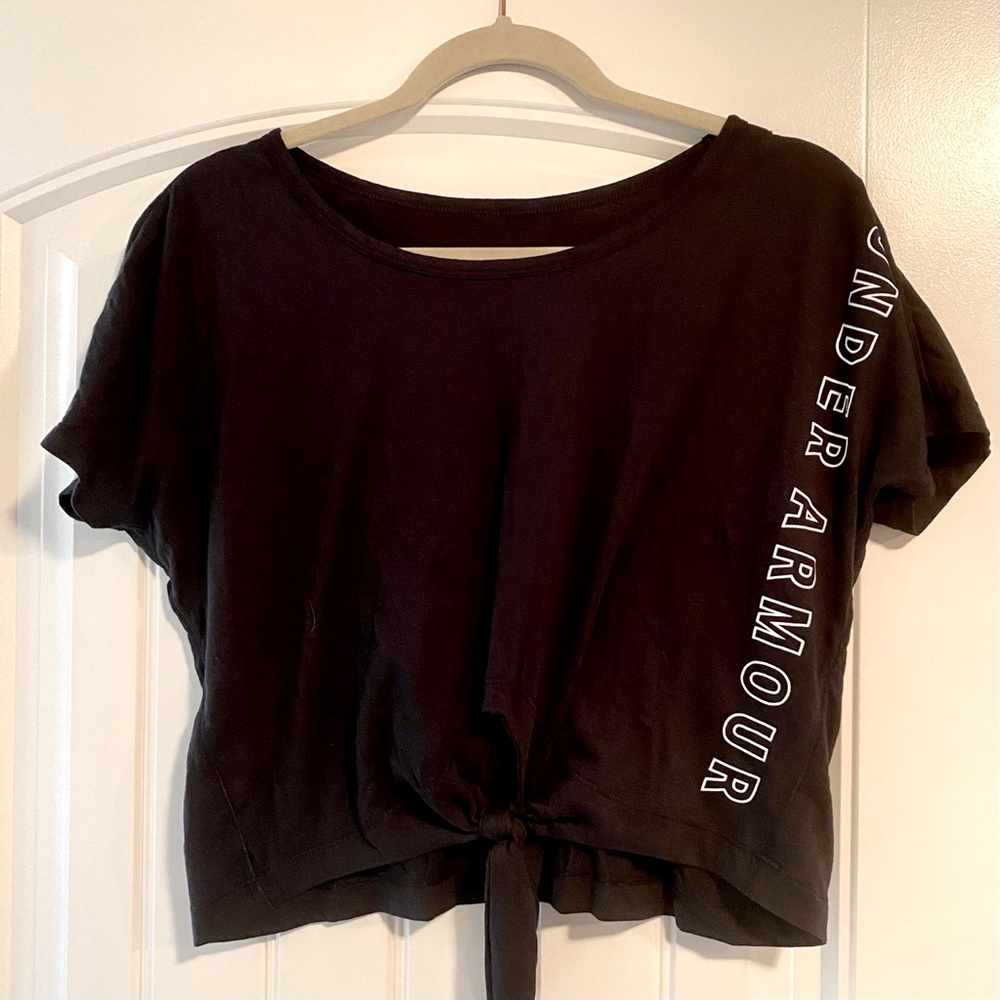 Black Under Armor Women’s Crop Tee